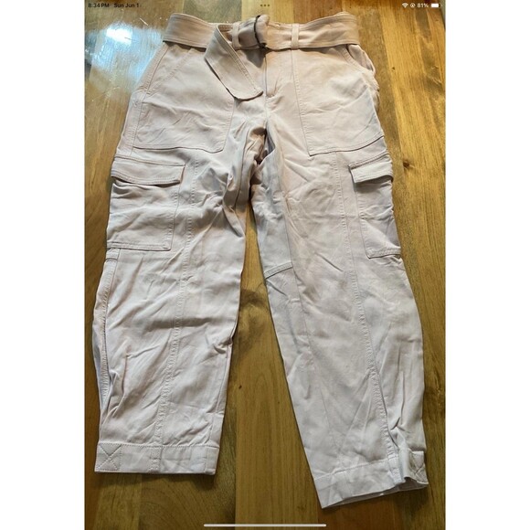 Banana Republic Womans 4P Slim Refined Stretch Cropped Cargo Pant Light Pink - Picture 1 of 9